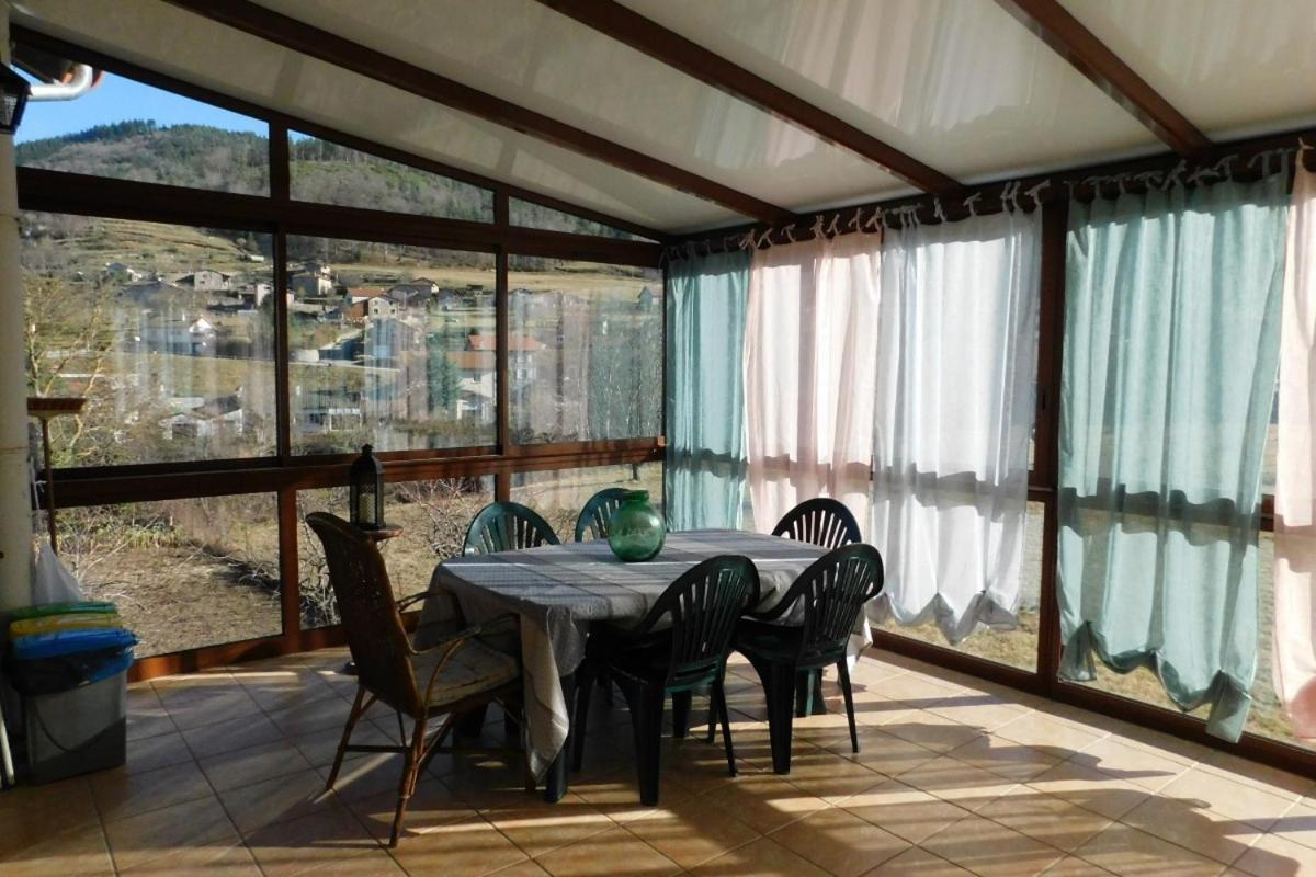 Gite Le Gravier En Haut De Villa Proche De La Dolce Via Arcens Exteriör bild